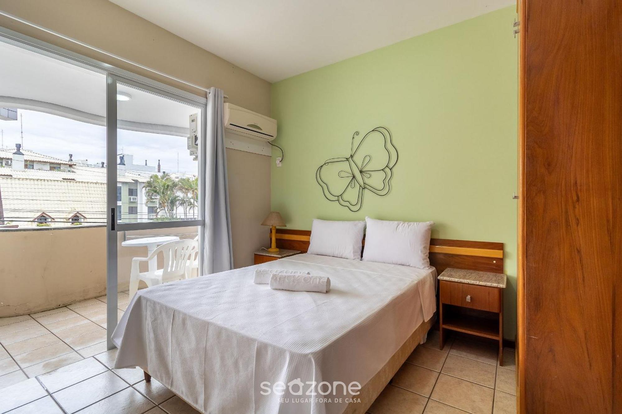 Apto C/ Varanda Em Condominio Pe Na Areia Iho127 Флорианополис Экстерьер фото
