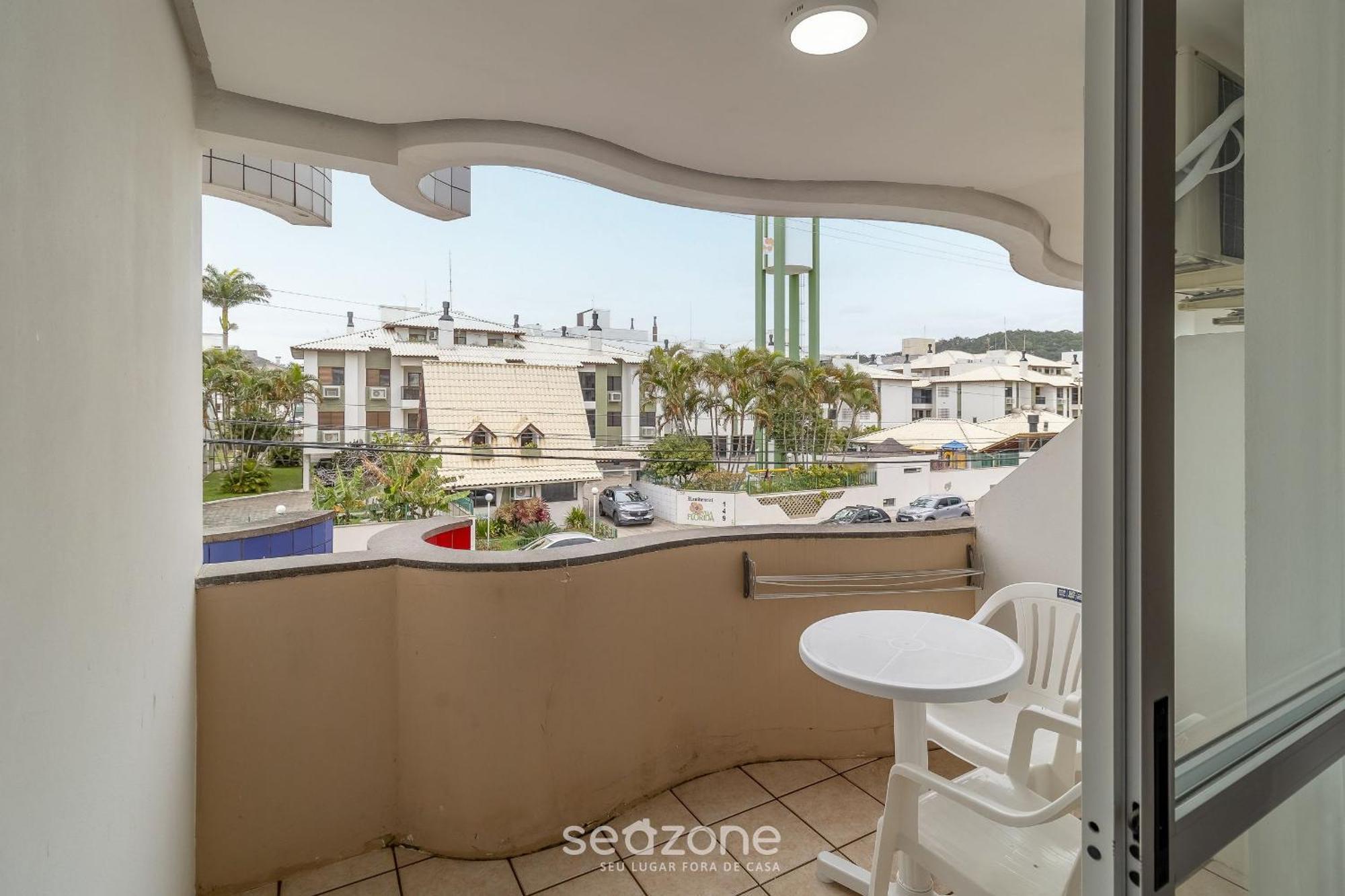 Apto C/ Varanda Em Condominio Pe Na Areia Iho127 Флорианополис Экстерьер фото